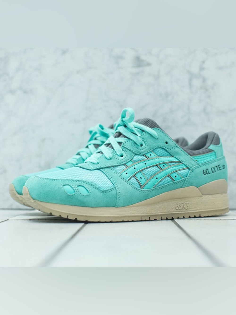 KITH x ASICS Gel Lyte III “Cockatoo Green”